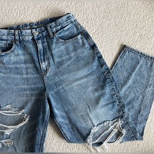 American Eagle Curvy Mom Jean- US 8